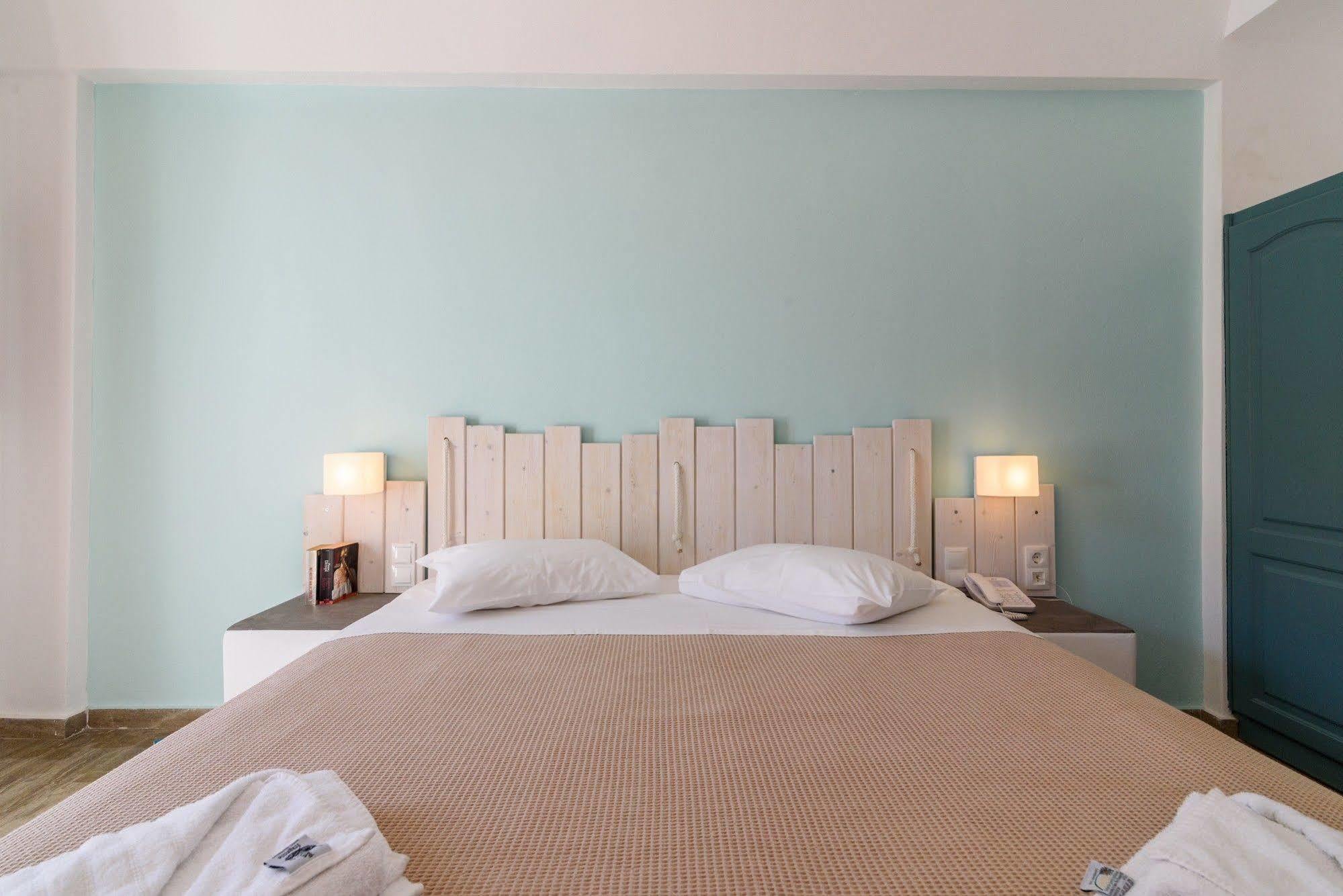 อลิทานา บูทิก โฮเต็ล ซานโตรินี Hotel คามารี ห้อง รูปภาพ